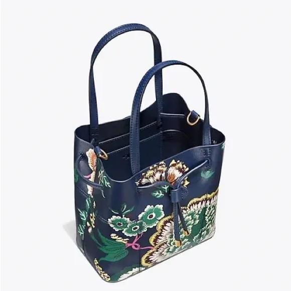 Tory Burch Block-T Printed Small Bucket Bag Navy Happy Times - Picture 16 of 17